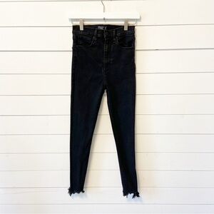 Abercrombie & Fitch | Black Ultra High Rise Super Skinny Stretch Jeans Size 0/25